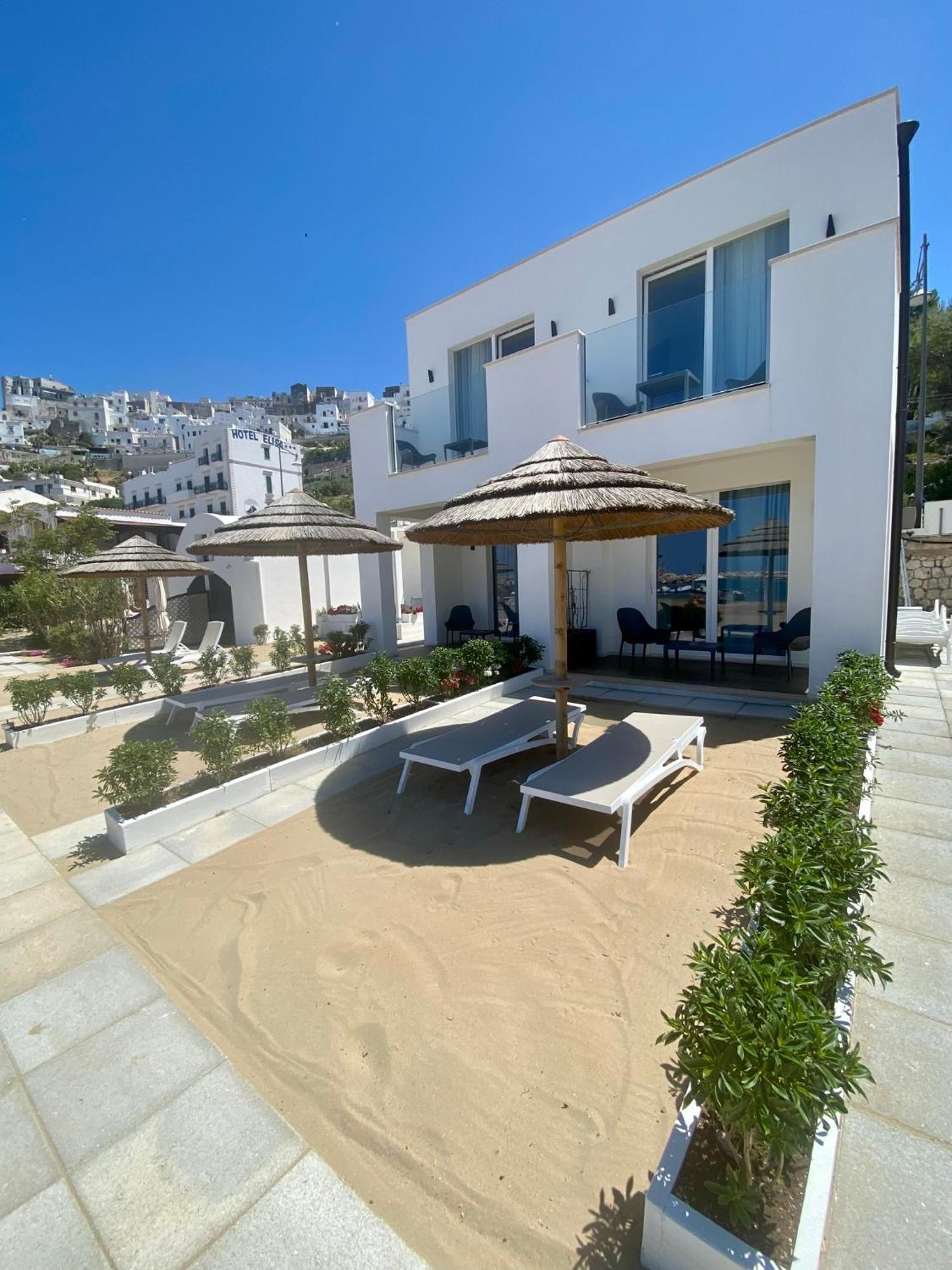 Marina Bay Beach Suites Peschici Eksteriør billede